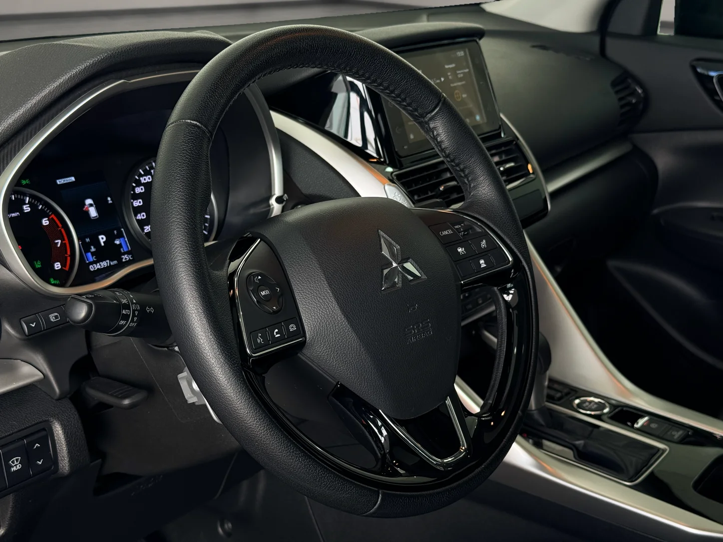 Mitsubishi Eclipse Cross HPE-S 1.5 Turbo 4x4 - foto 10