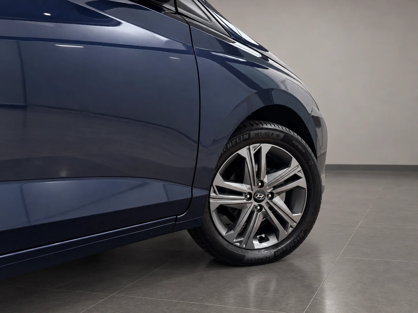 Hyundai HB20S 1.0 Comfort Plus Turbo - foto 4