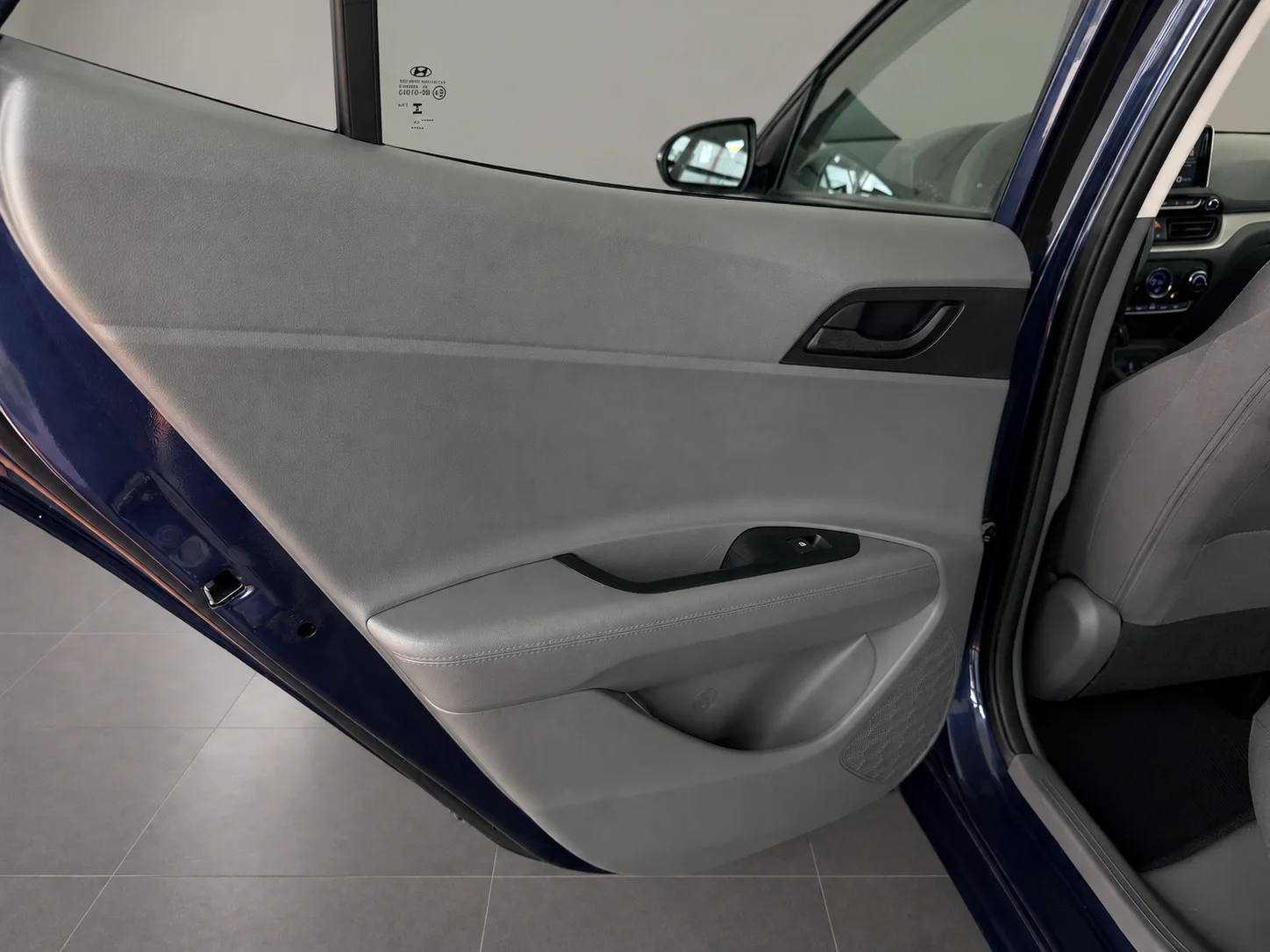 Hyundai HB20S 1.0 Comfort Plus Turbo - foto 12