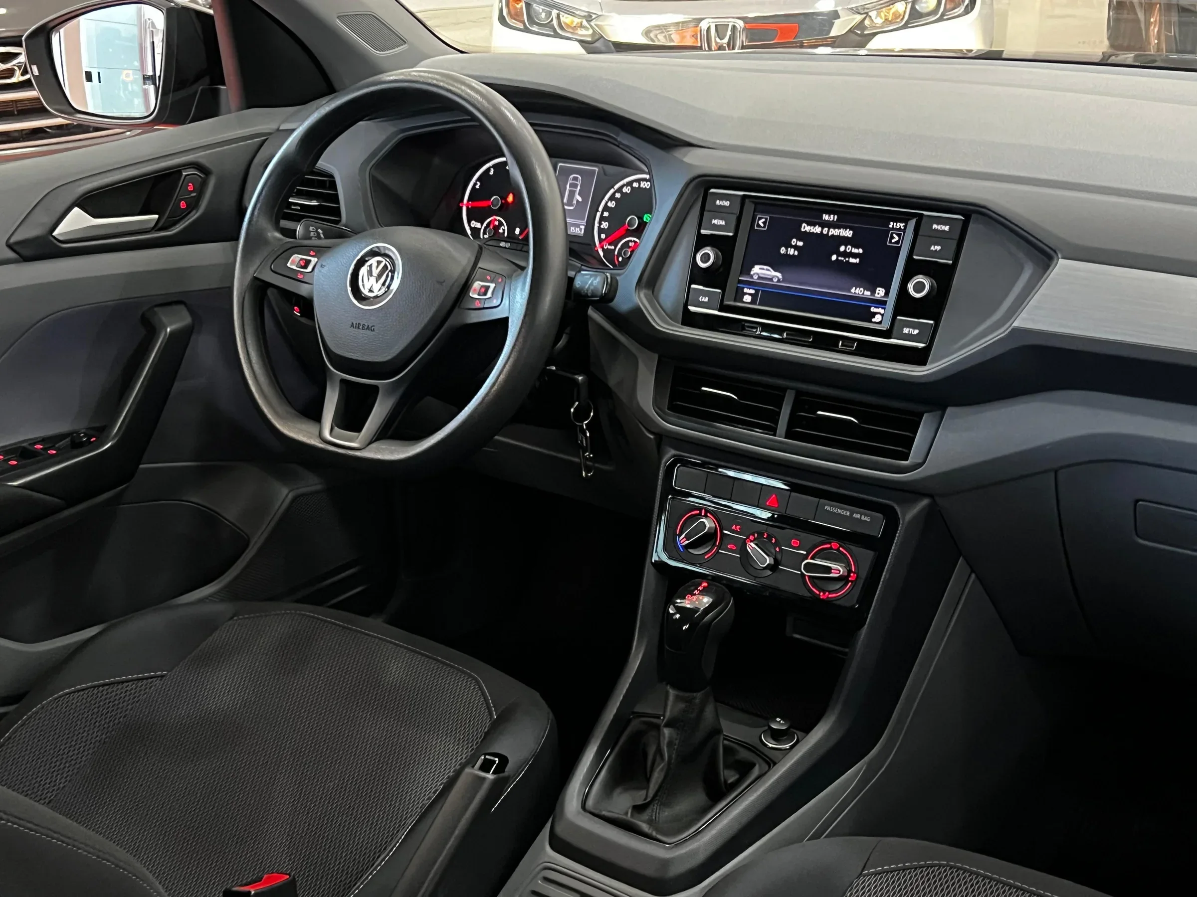 Volkswagen T-Cross Sense 1.0 TSI - foto 16