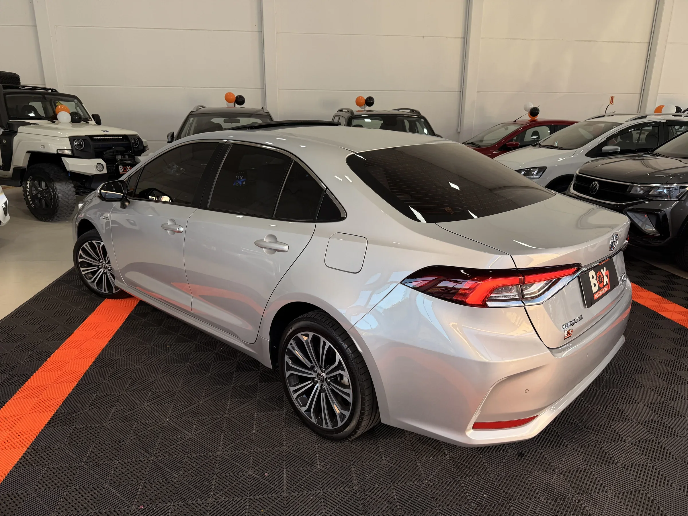 Toyota Corolla Altis Premium Hybrid 1.8 - foto 8