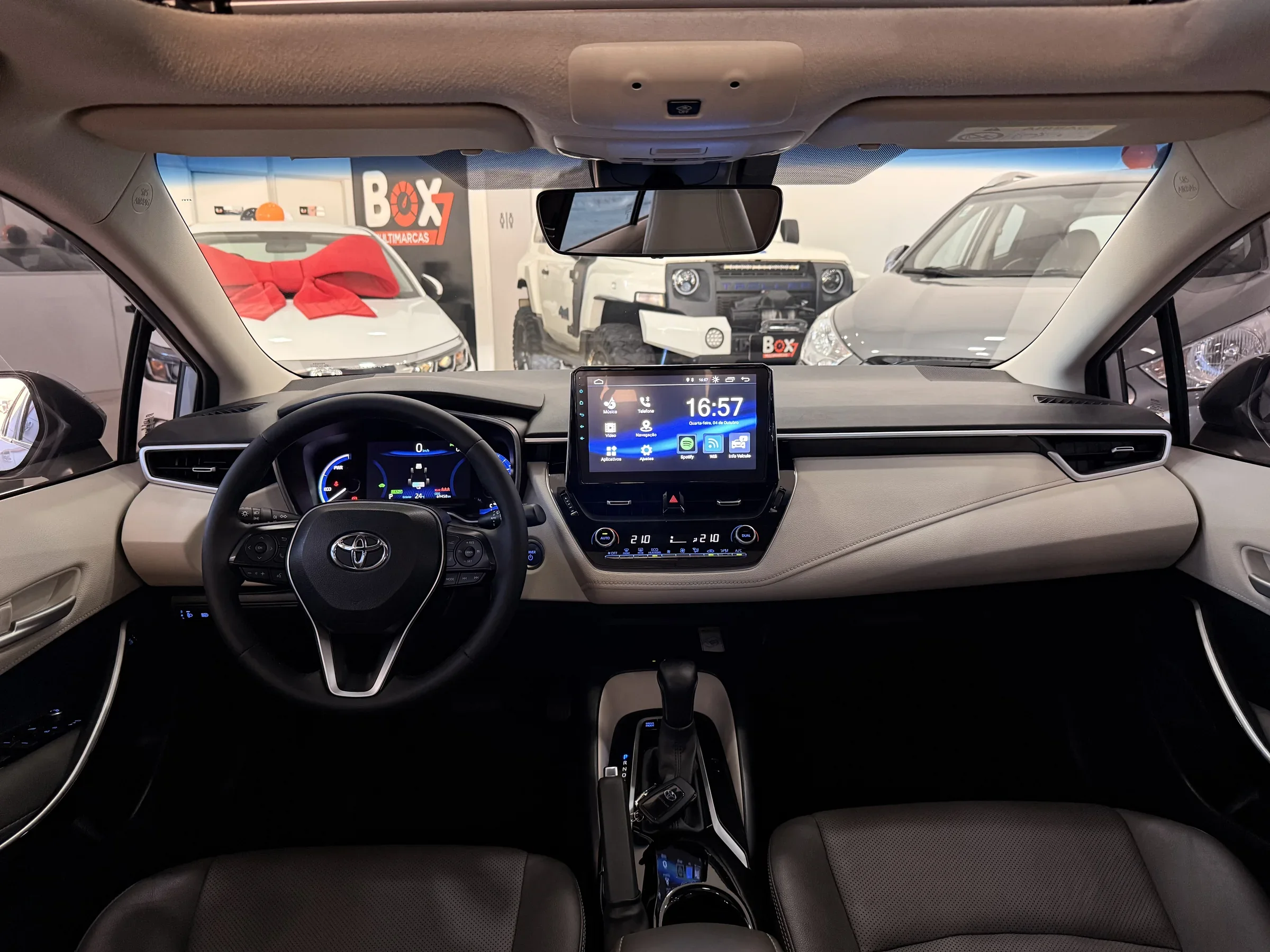 Toyota Corolla Altis Premium Hybrid 1.8 - foto 16