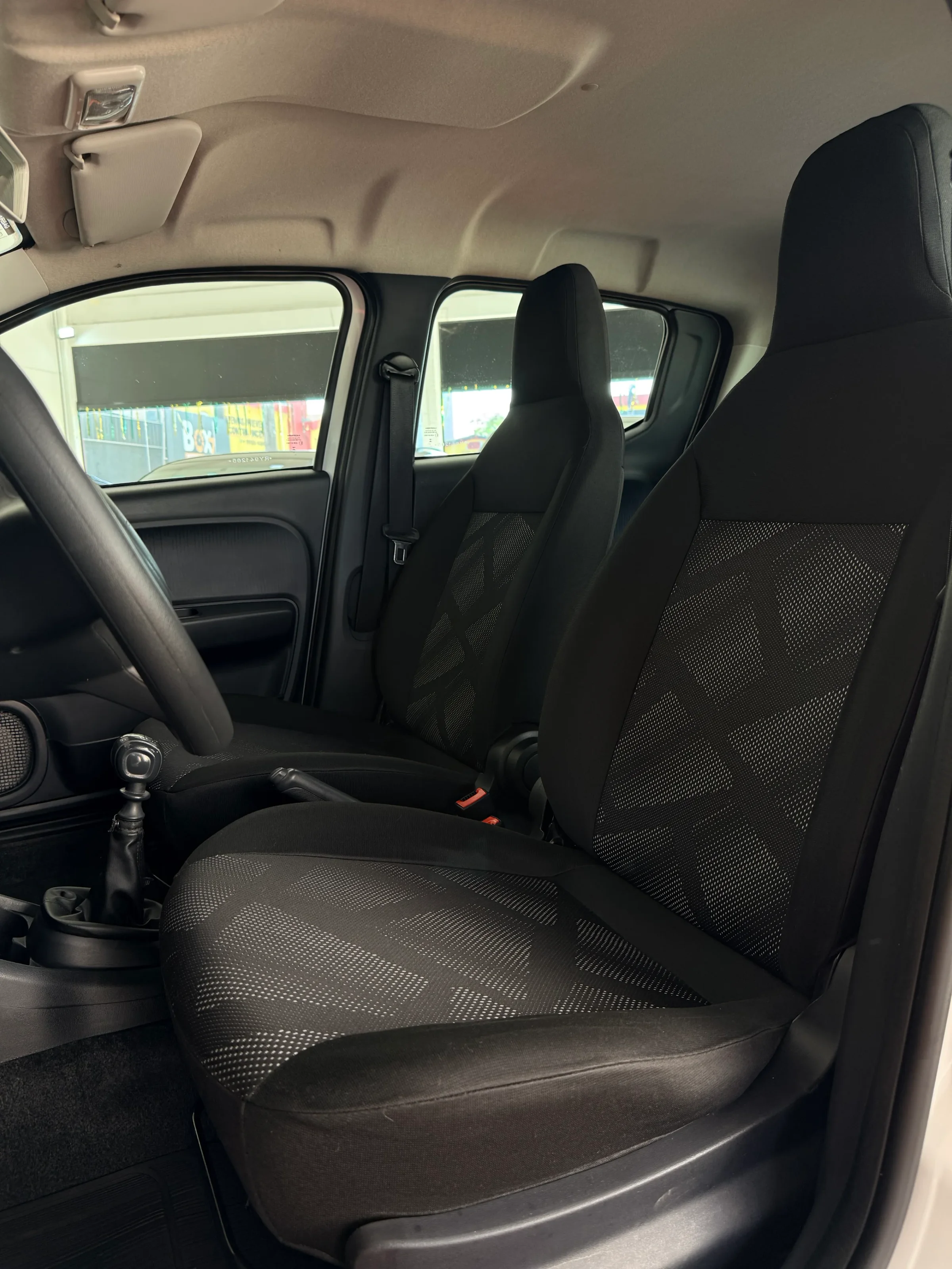 Fiat Mobi Like 1.0 - foto 14