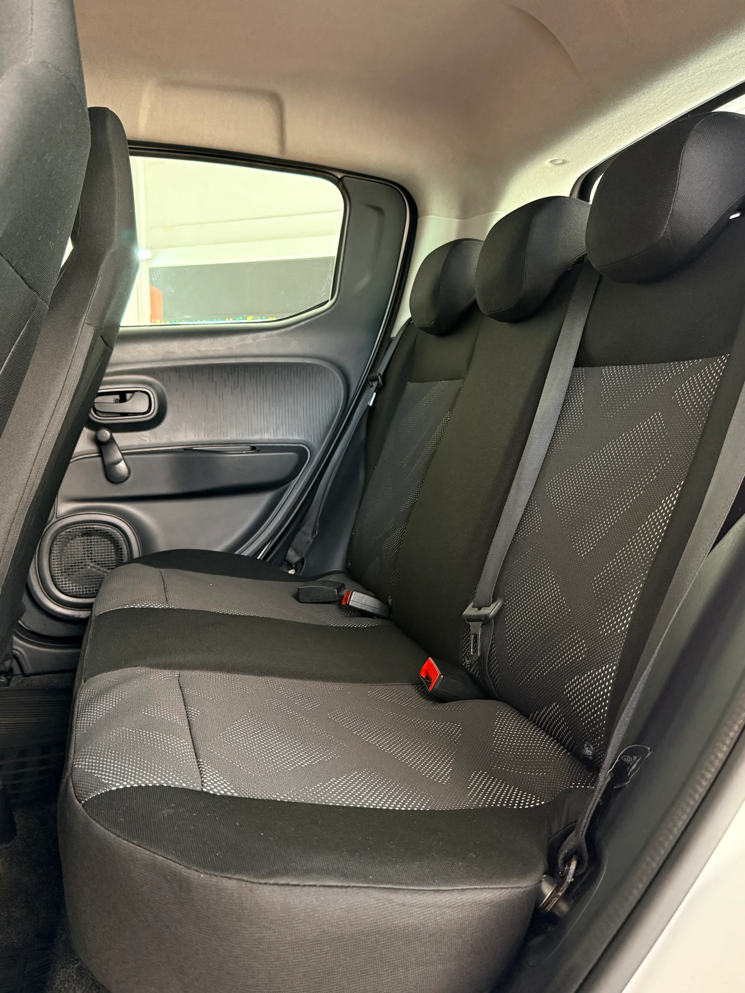 Fiat Mobi Like 1.0 - foto 11