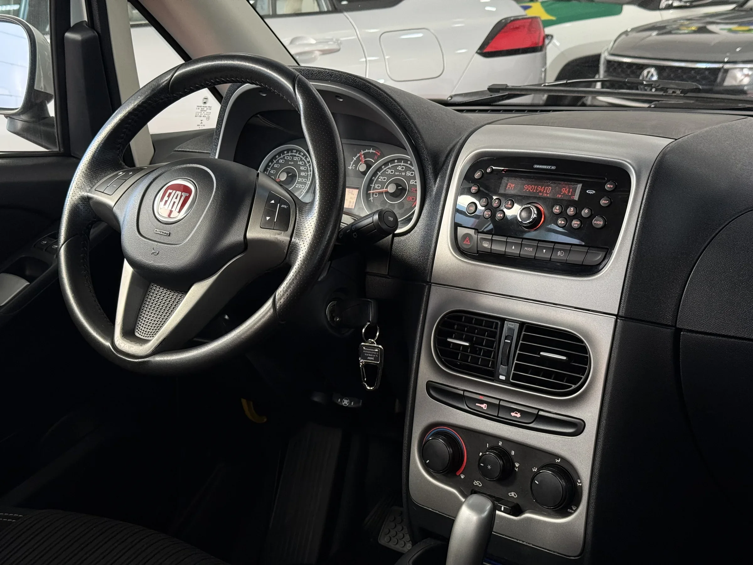 Fiat Idea Essence 1.6 - foto 20