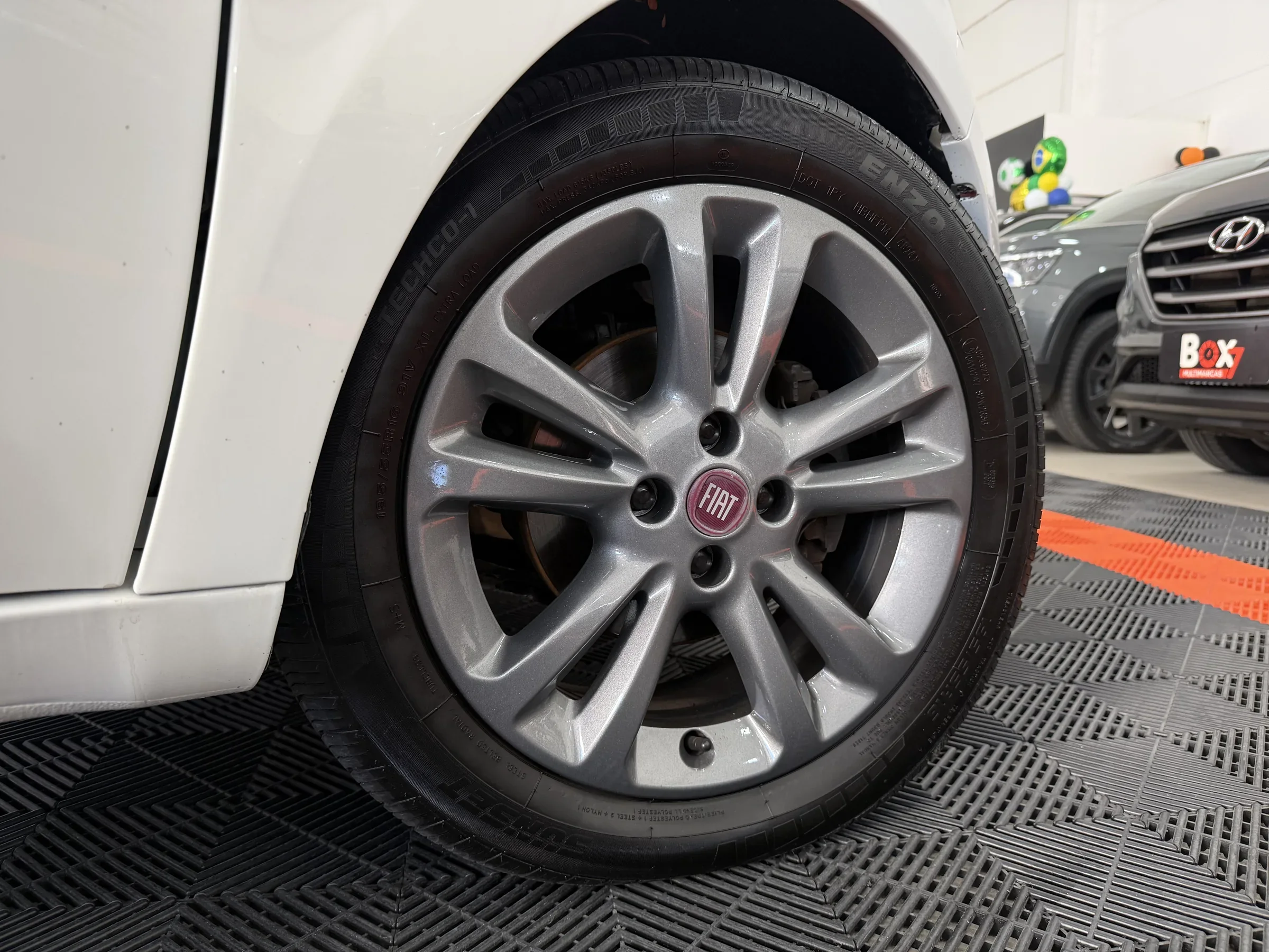 Fiat Idea Essence 1.6 - foto 8