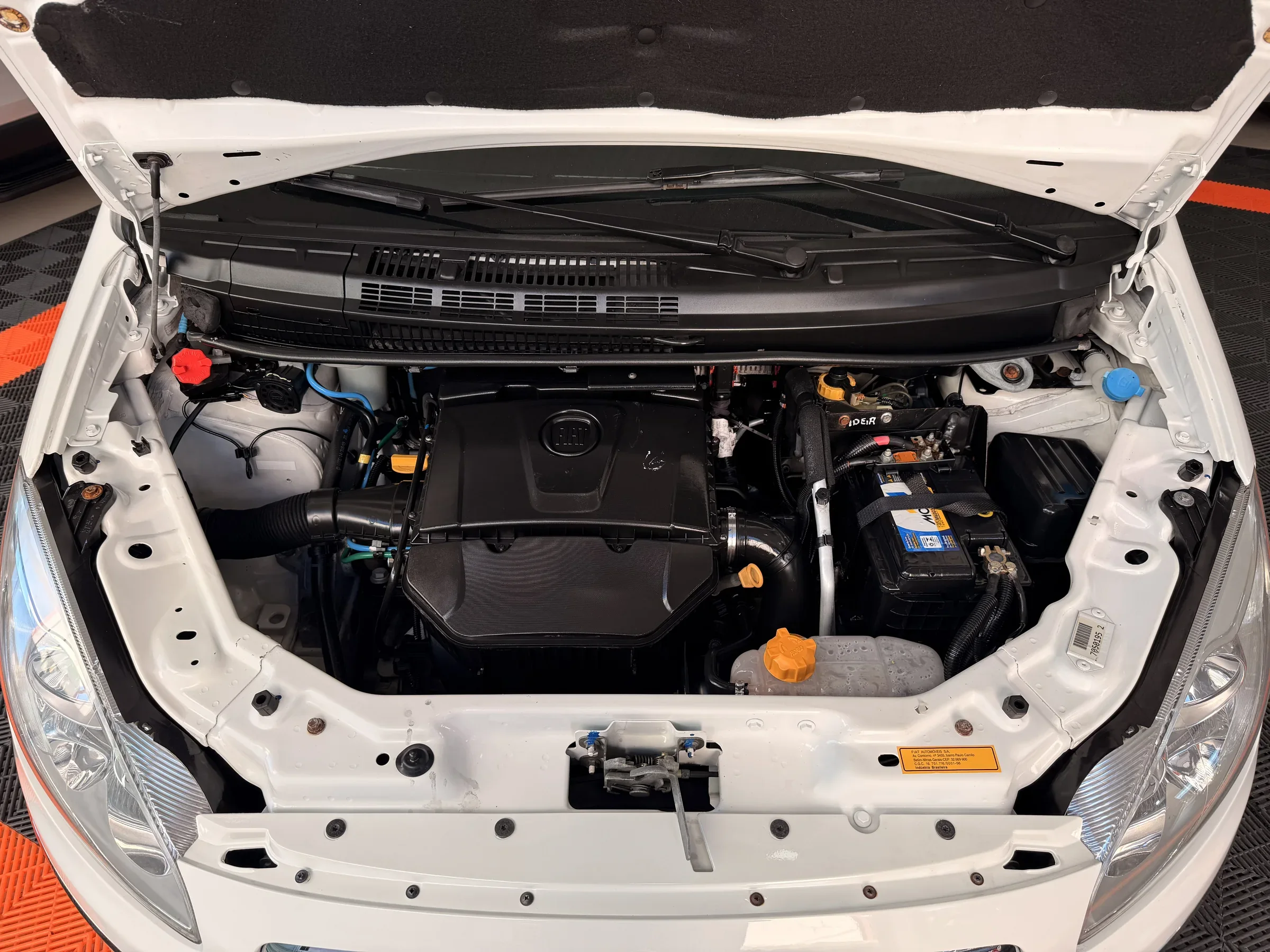 Fiat Idea Essence 1.6 - foto 4