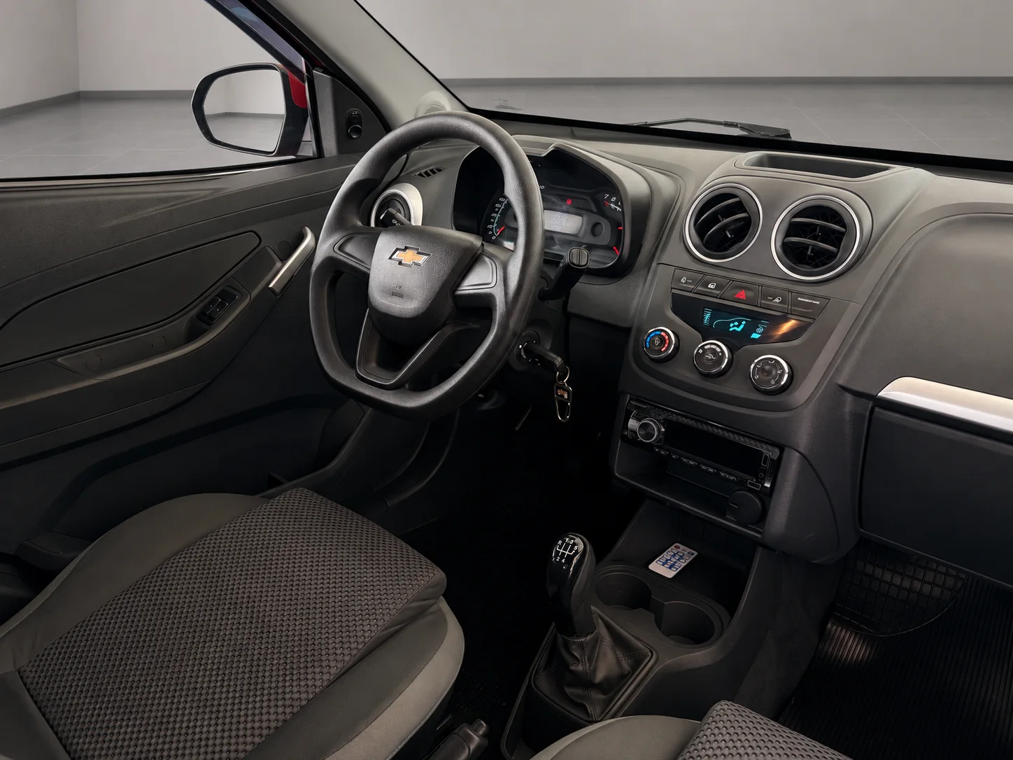 Chevrolet Montana 1.4 LS - foto 8