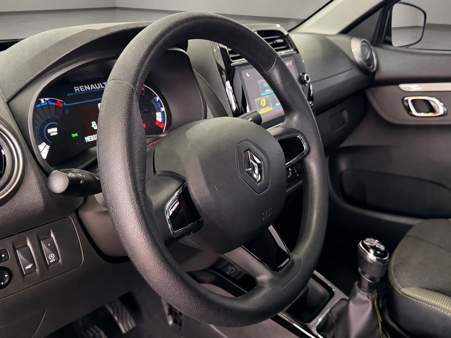 Renault Kwid 1.0 Outsider - foto 17