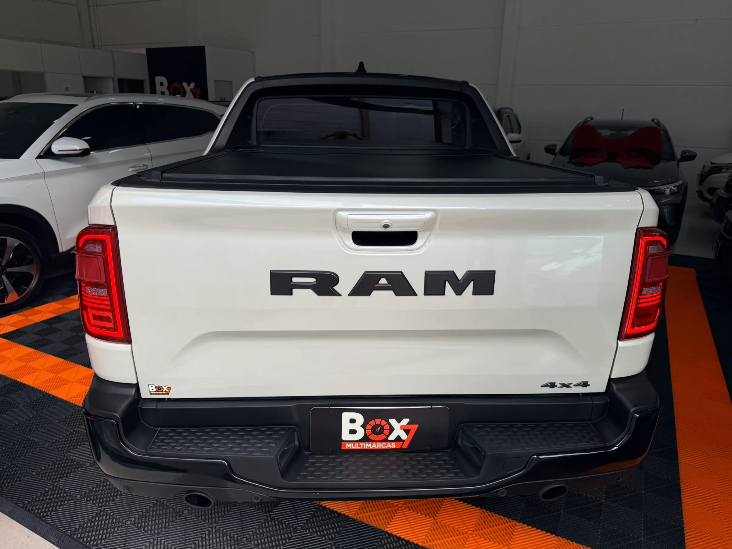 Ram Rampage R/T 2.0 Turbo 4x4 - foto 8