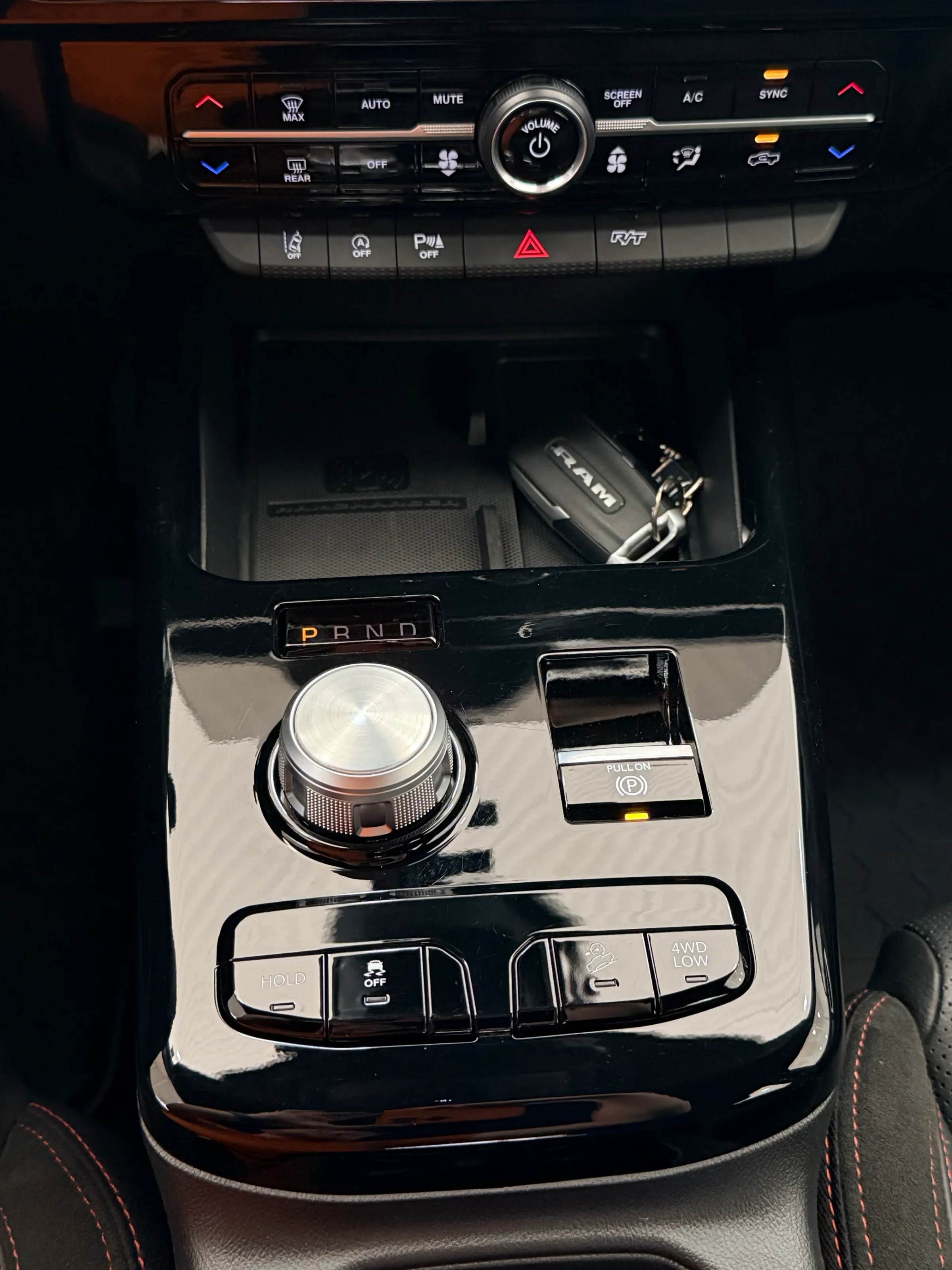 Ram Rampage R/T 2.0 Turbo 4x4 - foto 18
