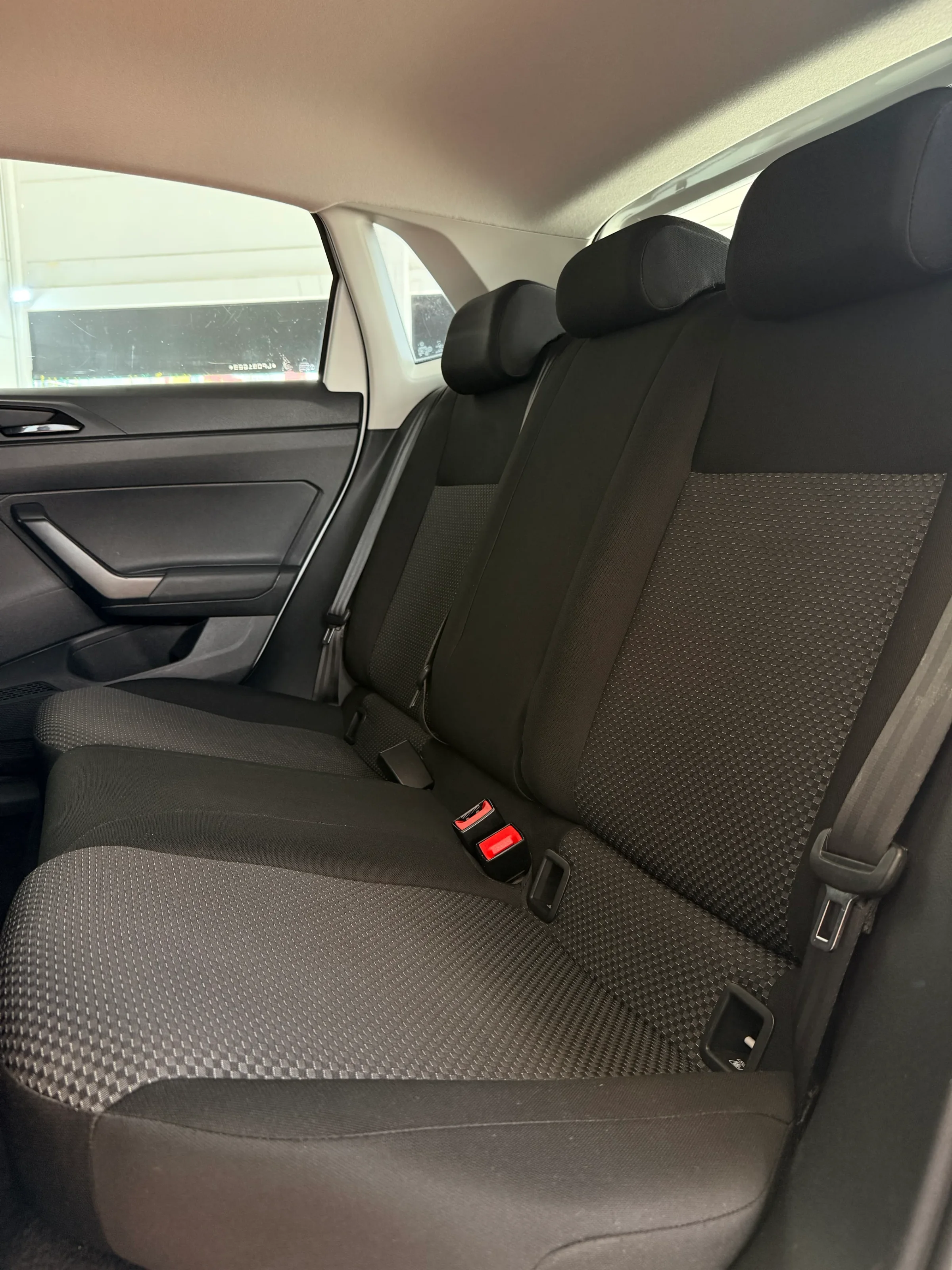 Volkswagen Polo MPI - foto 11