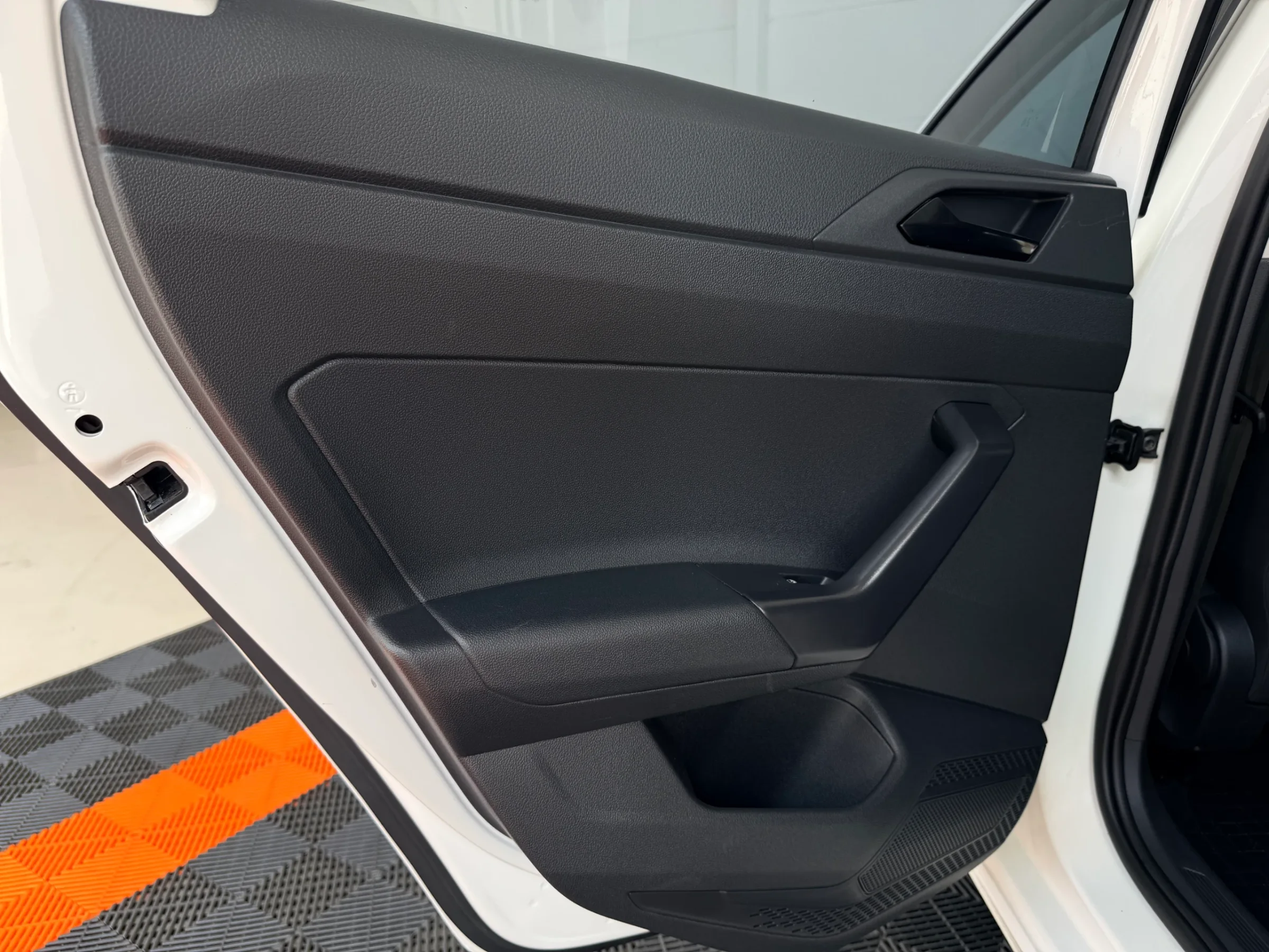 Volkswagen Polo MPI - foto 10